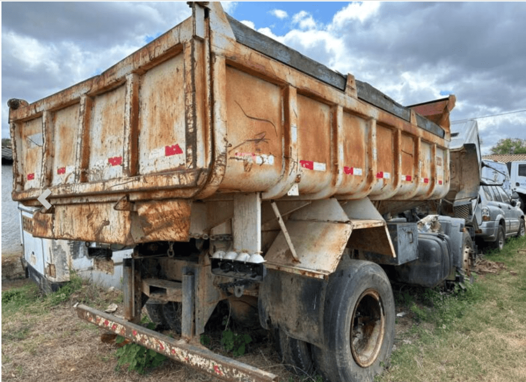 CAÇAMBA IVECO EUROCARGO 2011 LEILAO