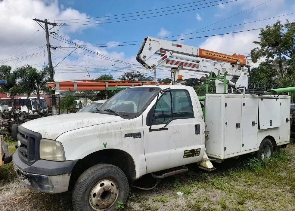 ford-f4000-4x4-leiao-investimento-rendaextra-oportunidade-leilao-descomplicado