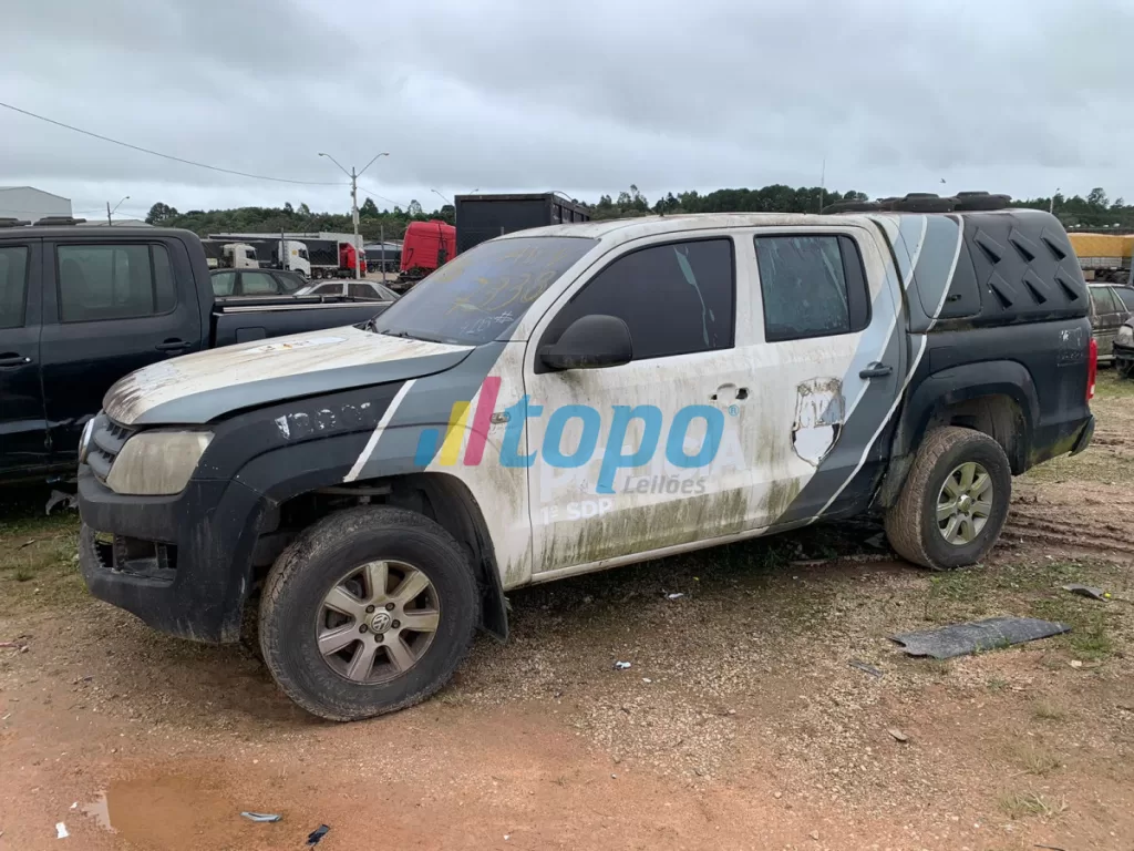 CAMINHONETE VW AMAROK 2012-2013 leilão