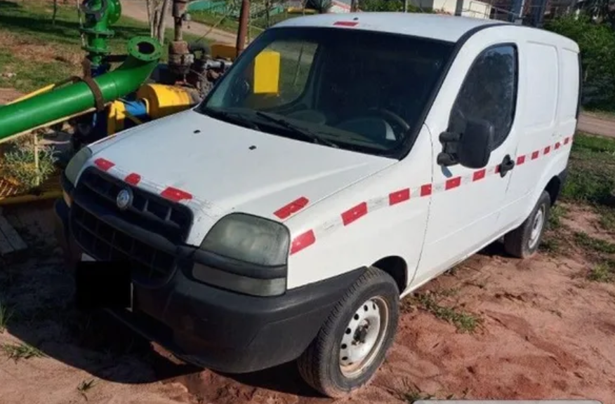 FIAT DOBLO CARGO 2002 2003 LEILAO