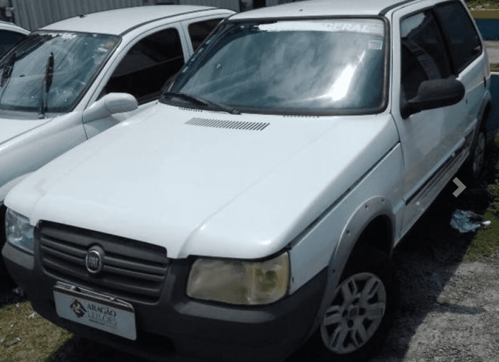 FIAT UNO MILLE 2012 LEILAO