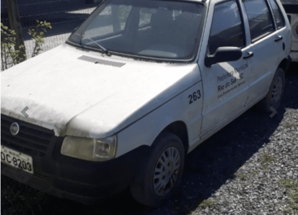 FIAT UNO MILLE FIRE 2006 LEILAO