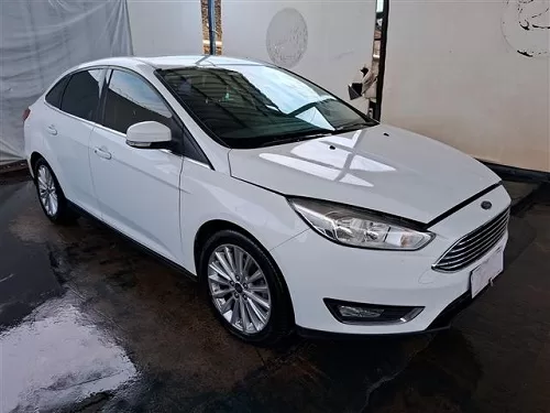 ford-focus-ti-at-2.0-sc-2015-oportunidade-leilão-descomplicado-investimento-banco-bradesco-vip-leilões