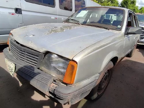 chevrolet-monza-leilao-descomplicado-oportunidade