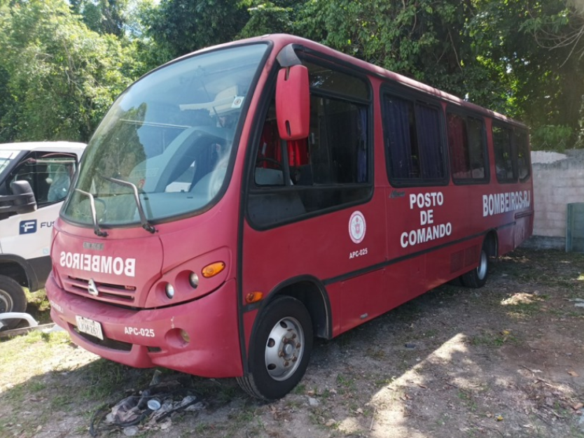 ÔNIBUS AGRALE 2007 LEILÃO