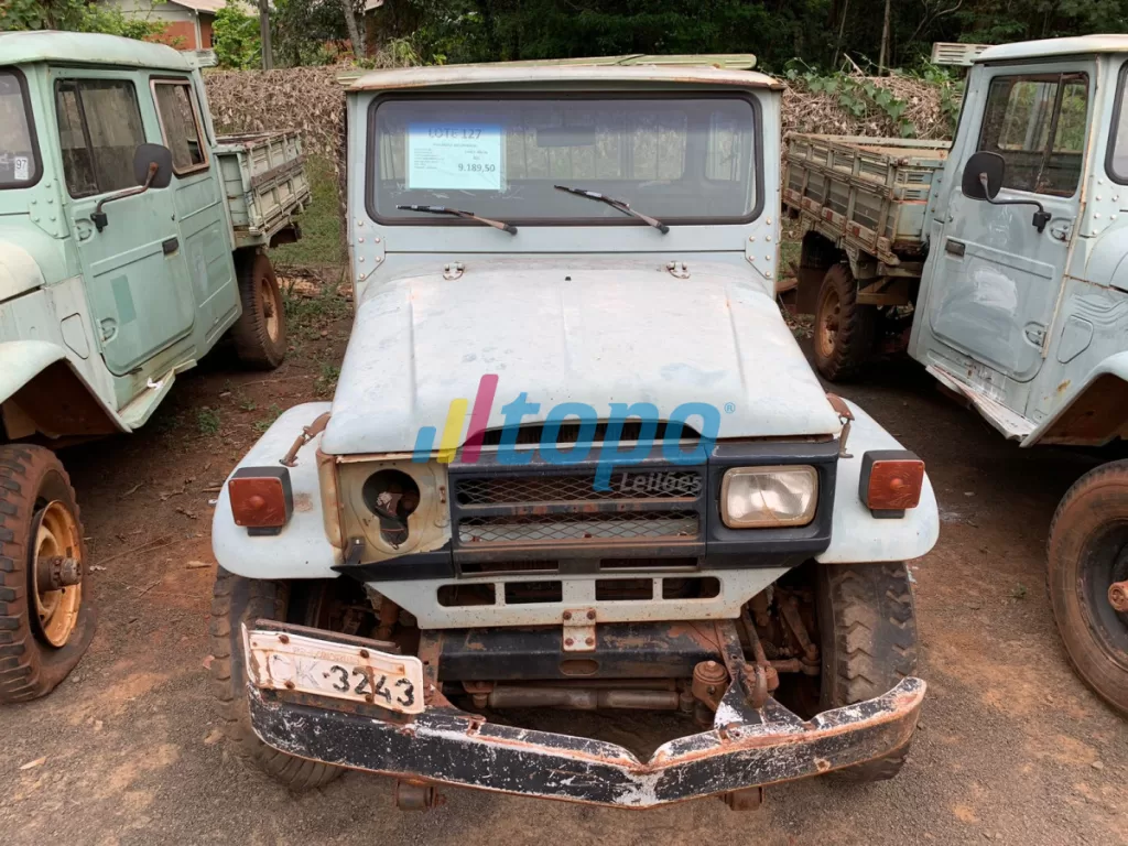 TOYOTA BANDEIRANTE CINZA 1991-1992 LEILAO