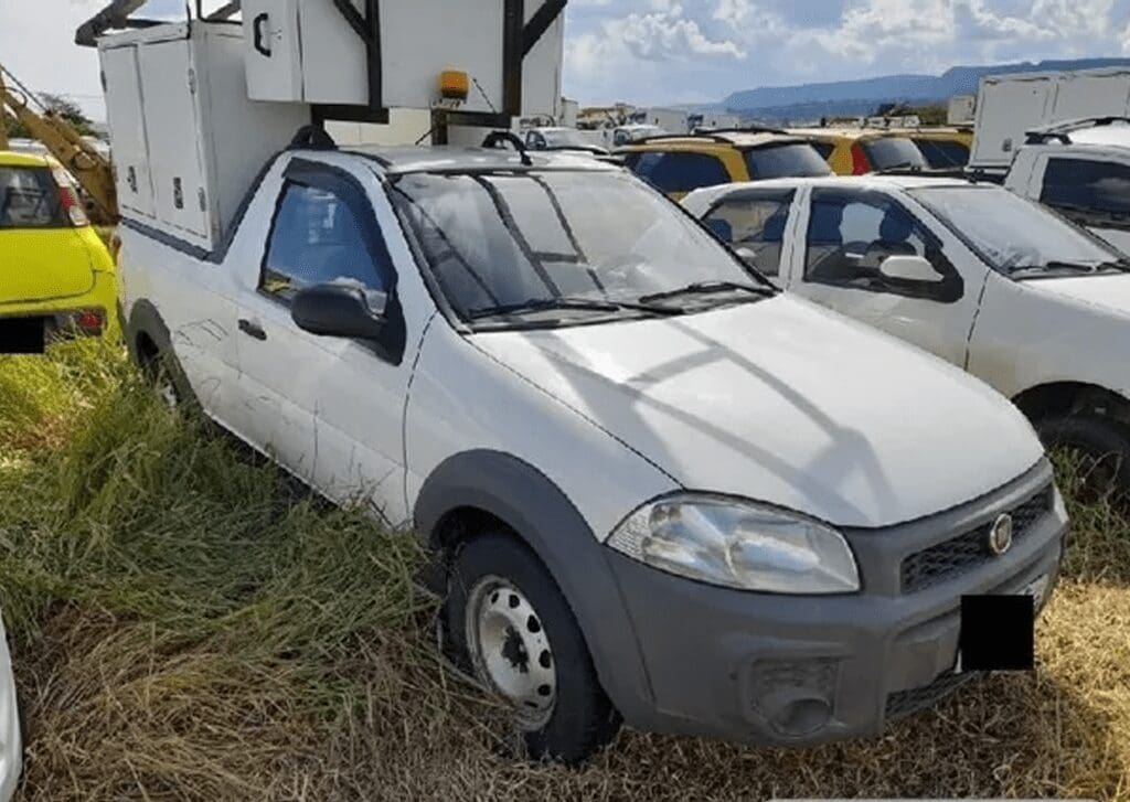 fiat-strada-leilao-veiculos-oportunidade-investir-renda-extra