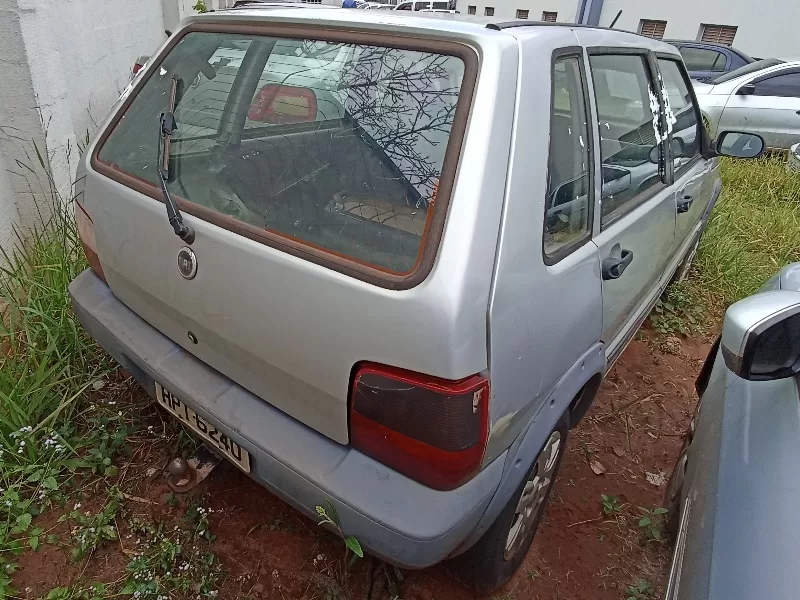 fiat-uno-mille-2004-leilao-veiculos-oportunidade-investir-renda-extra