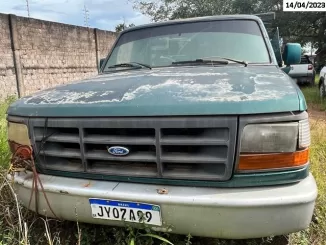 ford-f1000-leilão-veiculos-oportunidade-investir-renda-extra