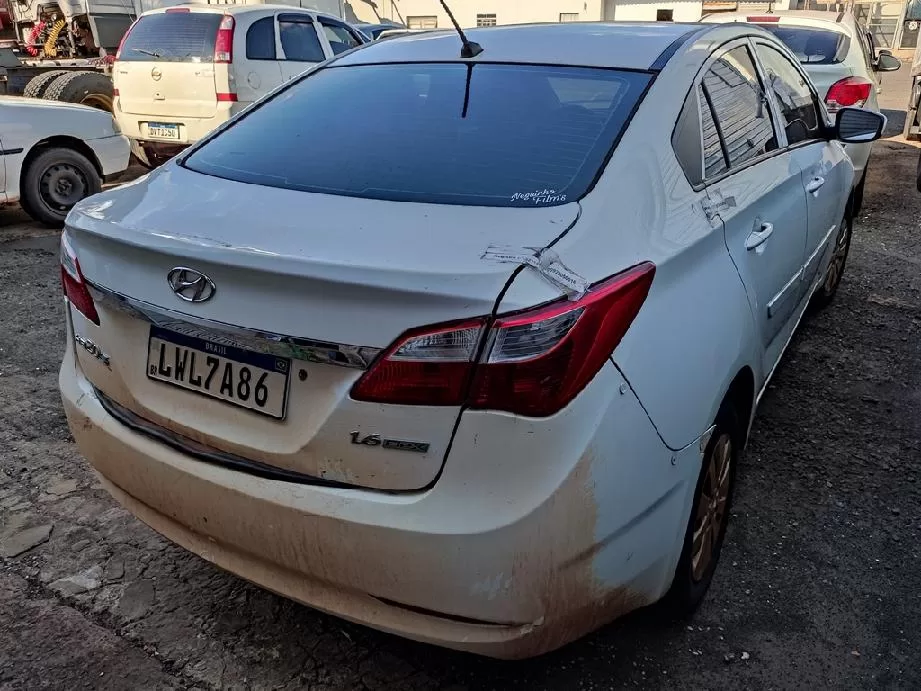 hyundai-hb20s-2013-2014-leilao-veiculos-oportunidade-investir-renda-extra