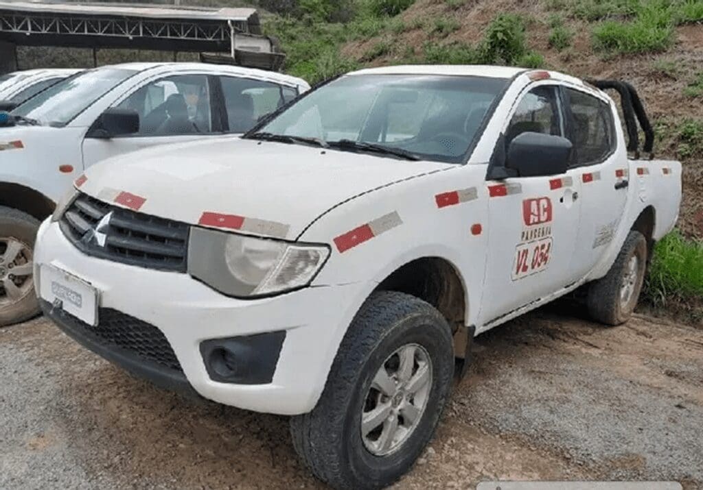 mitsubishi-l200-triton-leilao-veiculos-oportunidade-investir-renda-extra