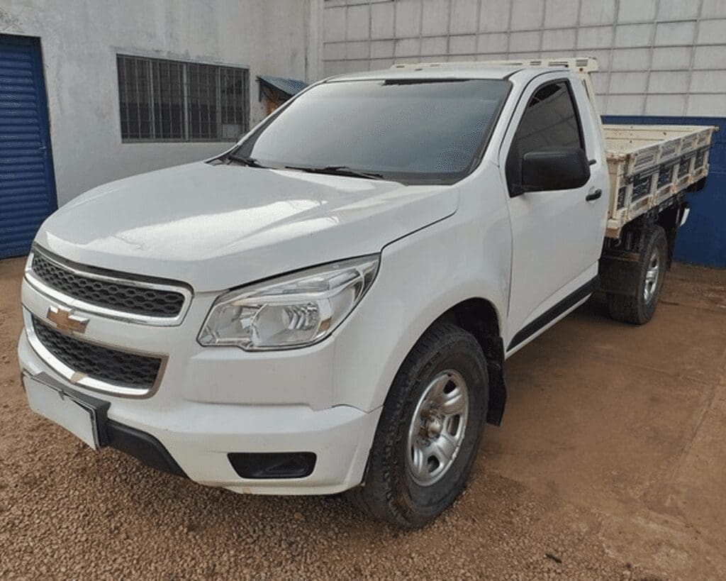 s10-4x4-leilao-veiculos-oportunidade-investir-renda-extra