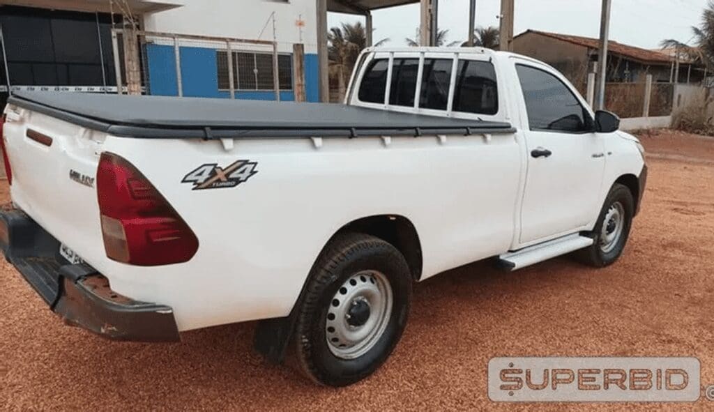 toyota-hilux-leilao-veiculos-oportunidade-investir-renda-extra a