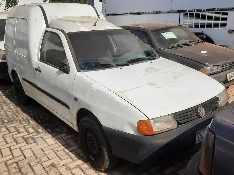 vw-van-2000-leilao-veiculos-oportunidade-investir-renda-extra