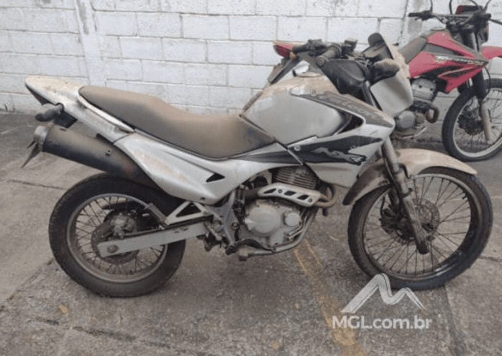 honda-falcon-leilao-veiculos-moto-oportunidade-investir-renda-extra