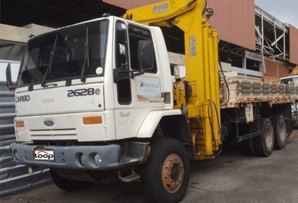 caminhao-ford-cargo-leilao-veiculos-oportunidade-investir-renda-extra b