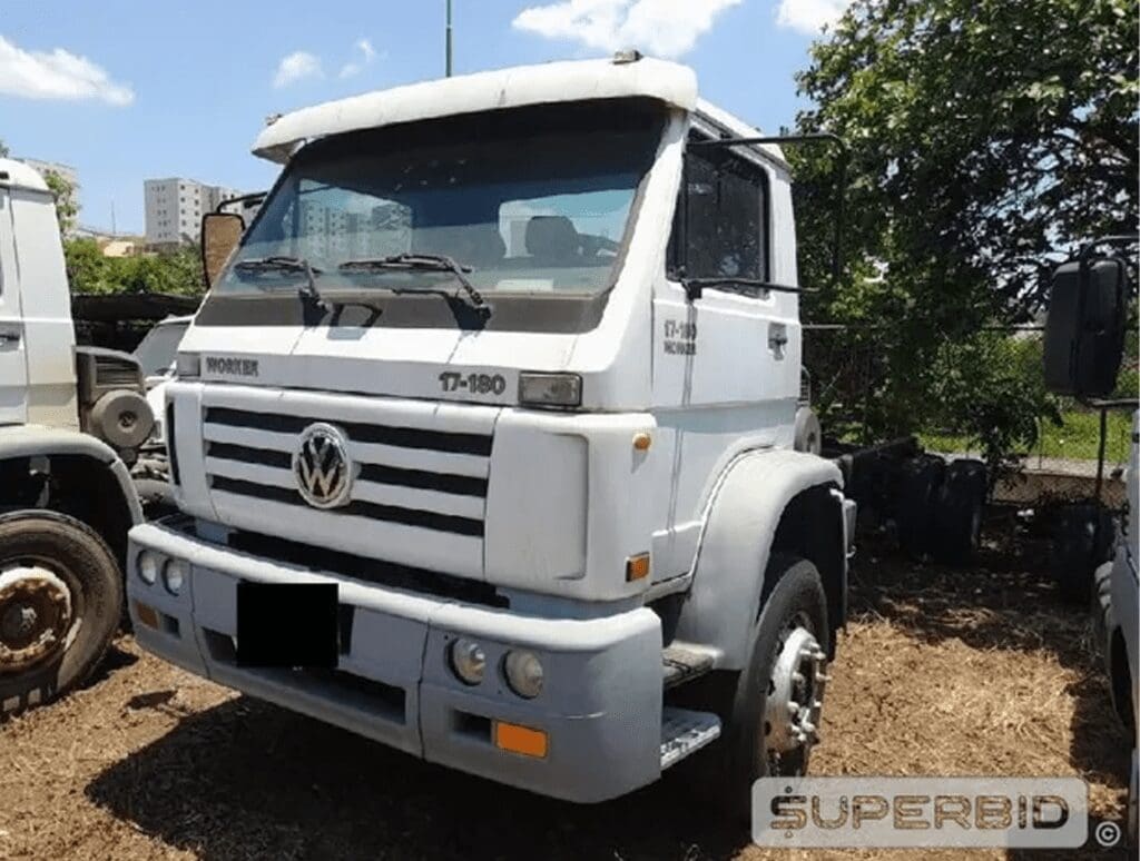 caminhao-volkswagen-leilao-veiculos-oportunidade-investir-renda-extra