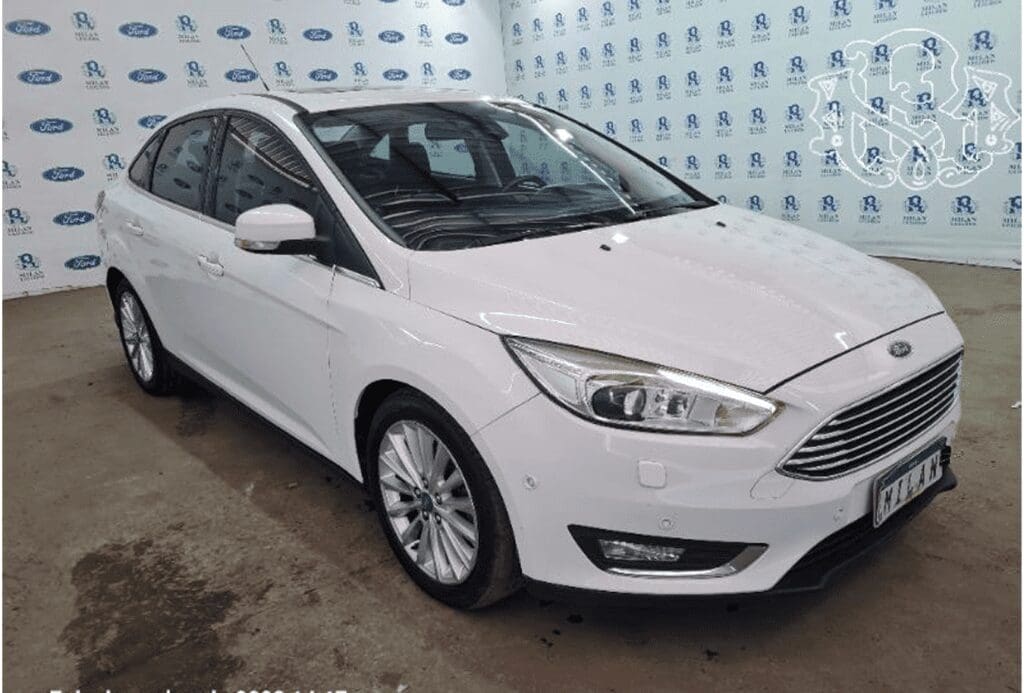 ford-focus-sedan-leilao-veiculos-oportunidade-investir-renda-extra