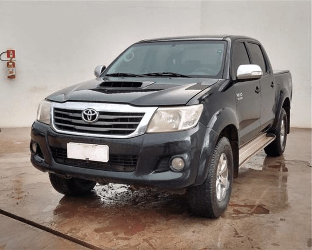 hilux-leilao-veiculos-oportunidade-investir-renda-extra