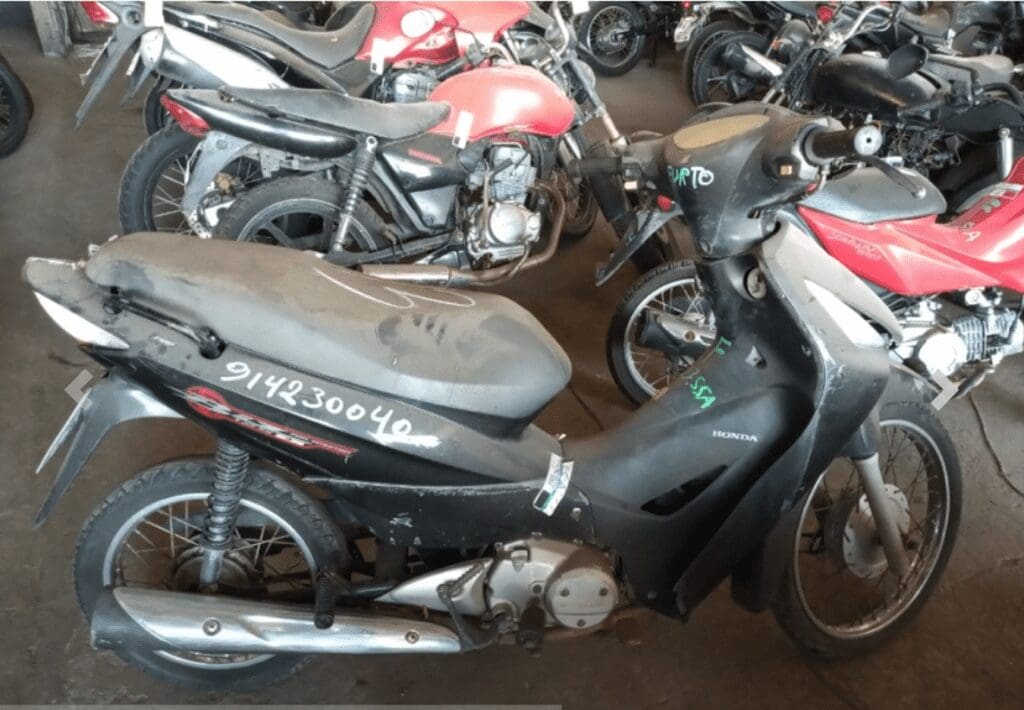 honda-biz-leilao-moto-oportunidade-investir-renda-extra