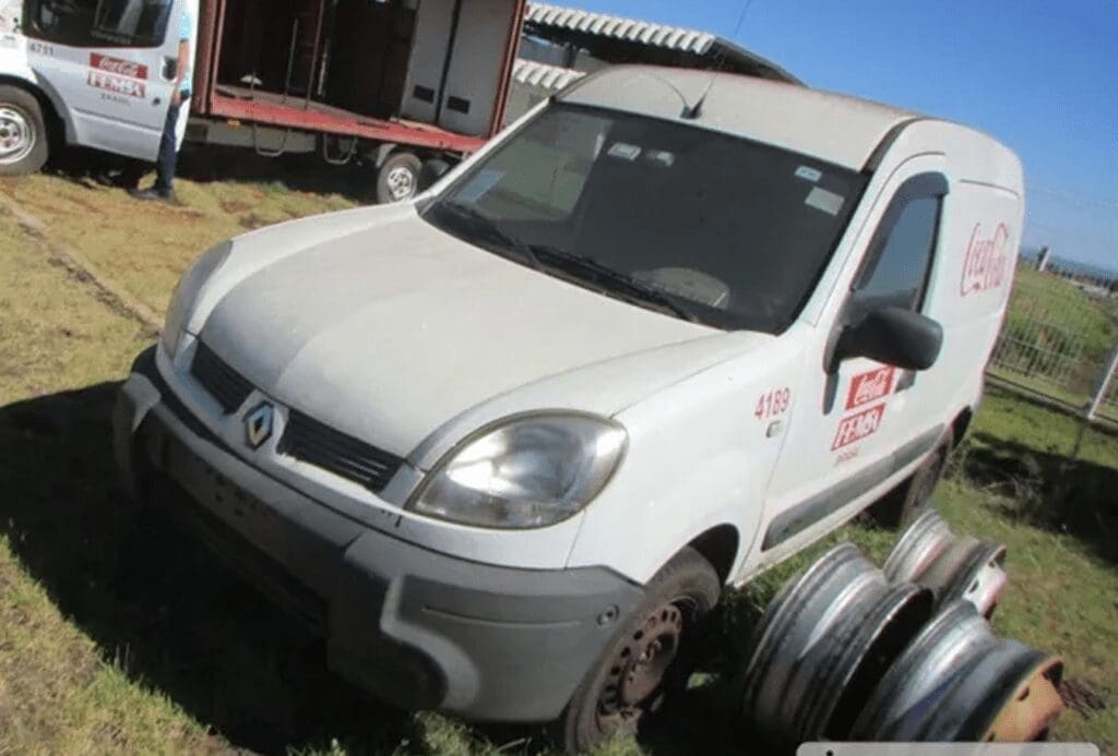 kangoo-leilao-veiculos-oportunidade-investir-renda-extra