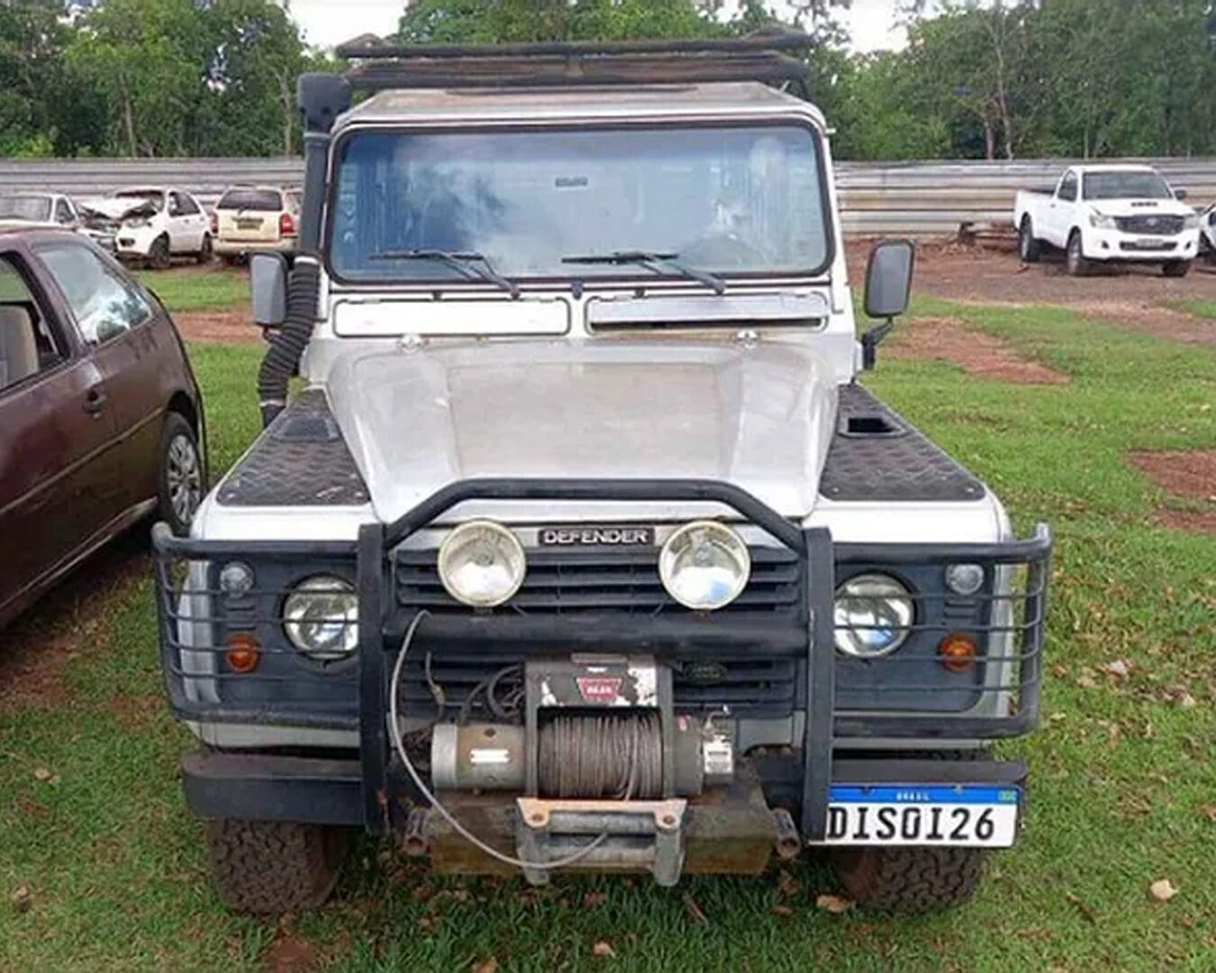 land-rover-defender-leilao-veiculos-oportunidade-investir-renda-extra