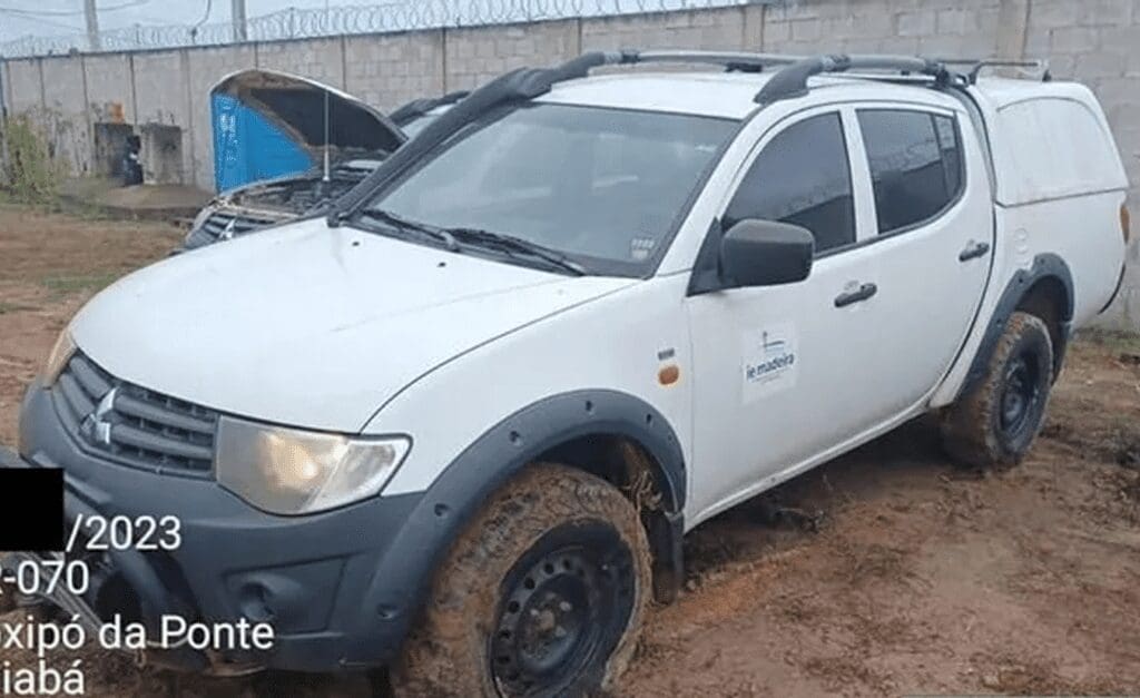 mitsubishi-l200-triton-leilao-veiculos-oportunidade-investir-renda-extra