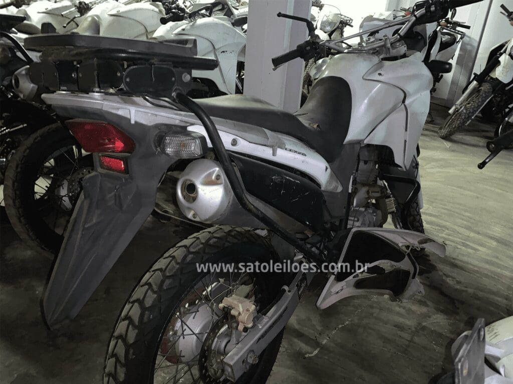 moto-honda-xre-leilao-veiculos-oportunidade-investir-renda-extra