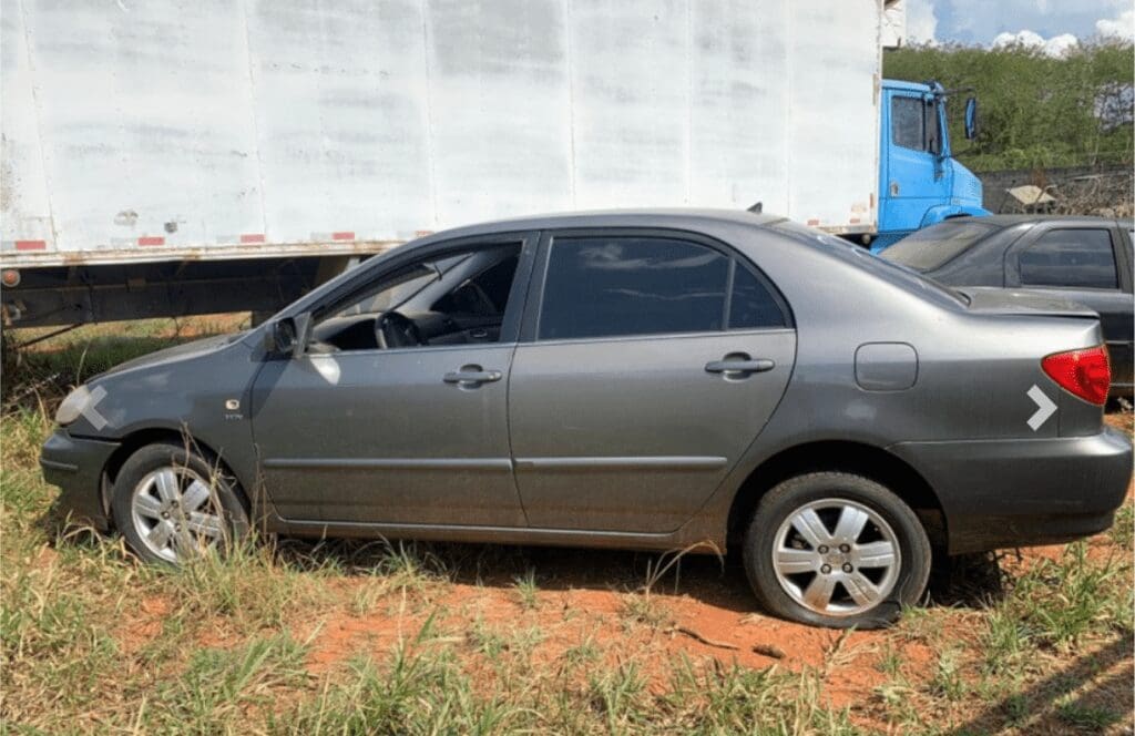 toyota-corolla-leilao-veiculos-oportunidade-investir-renda-extra