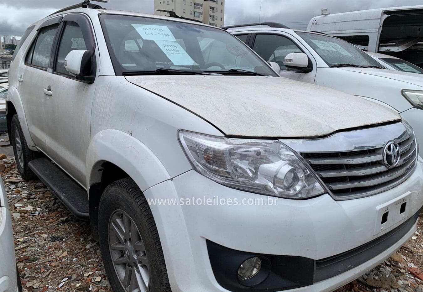 toyota-hilux-leilao-veiculos-oportunidade-investir-renda-extra