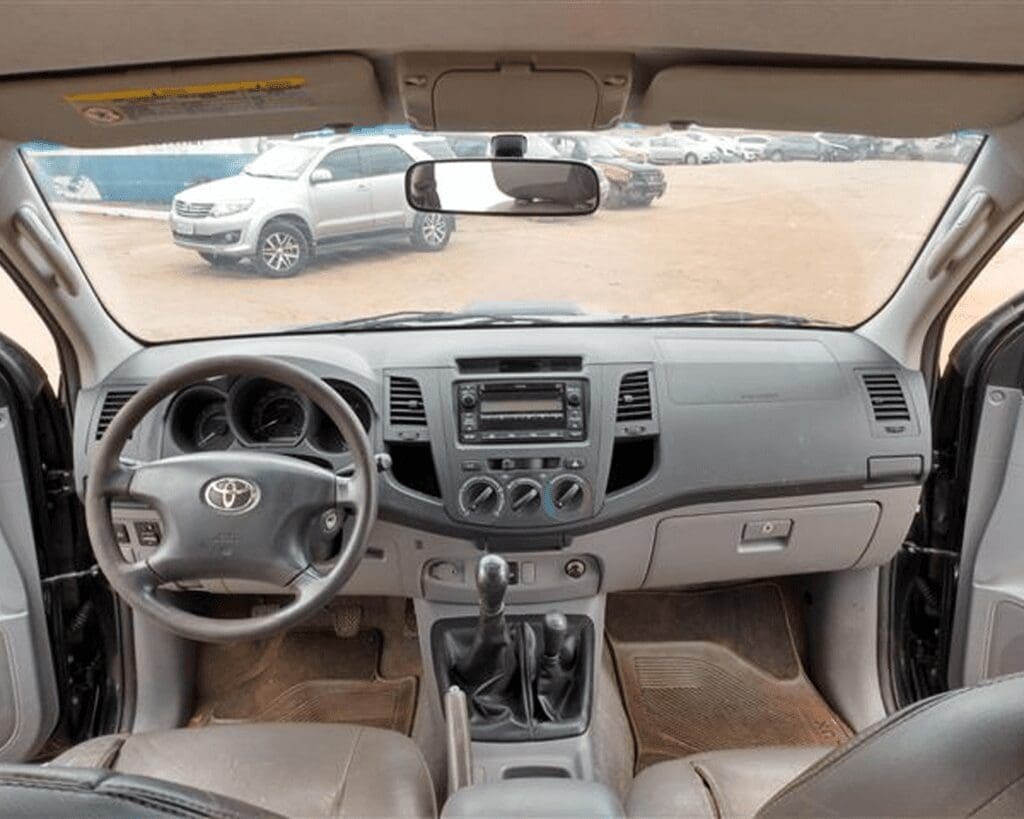 toyota-hilux-leilao-veiculos-oportunidade-investir-renda-extra