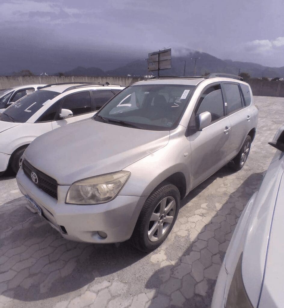 toyota-rav4-leilao-veiculos-oportunidade-investimento-renda-extra