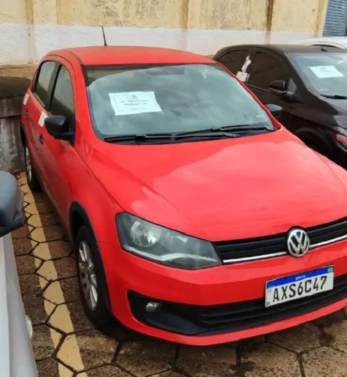 VOLKSWAGEN-NOVO-GOL-1.0-TRACK-2013-OPORTUNIDADE-LEILÃO-DESCOMPLICADO-RECEITA-FEDERAL-INVESTIMENTO