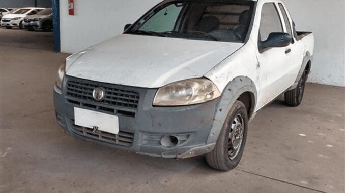 fiat-strada-leilao-veiculos-oportunidade-investir-renda-extra