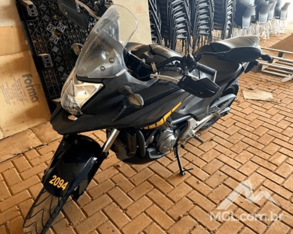 honda-nc700x-leilão-veiculos-oportunidade-investir-renda-extra