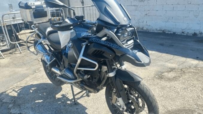 moto-bmw-leilao-veiculos-oportunidade-investir-renda-extra