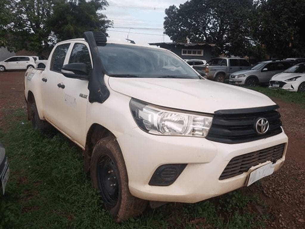 toyota-hilux-leilão- veiculos-oportunidade-investir-renda-extra