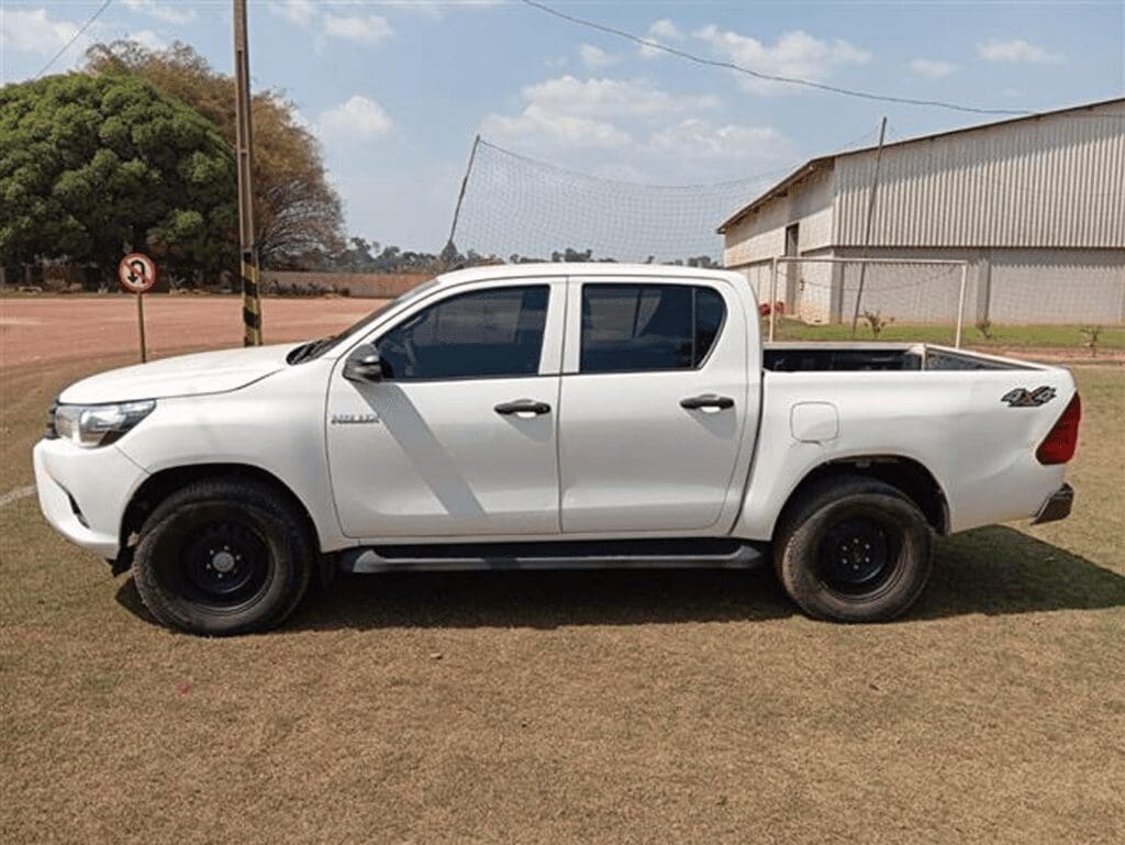 toyota-hilux-leilão- veiculos-oportunidade-investir-renda-extra