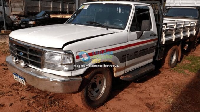 ford-f1000-leilao-veiculos-oportunidade-investir-renda-extra