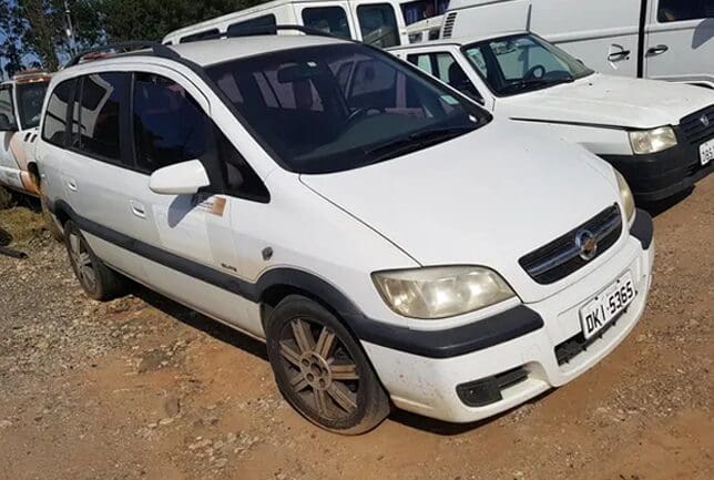 4 zafira-leilao-veiculos-oportunidade-investir-renda-extra