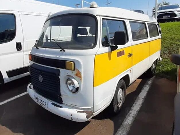 1 kombi-leilao-veiculos-oportunidade-investir-renda-extra