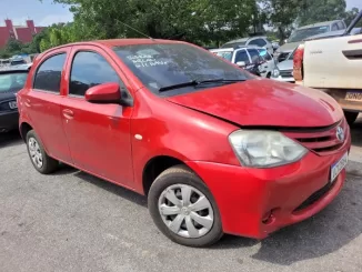 toyota-etios-hb-x-1.3-flex-oportunidade-leilão-descomplicado-investimento-milan-leilões-recuperado-financiamento