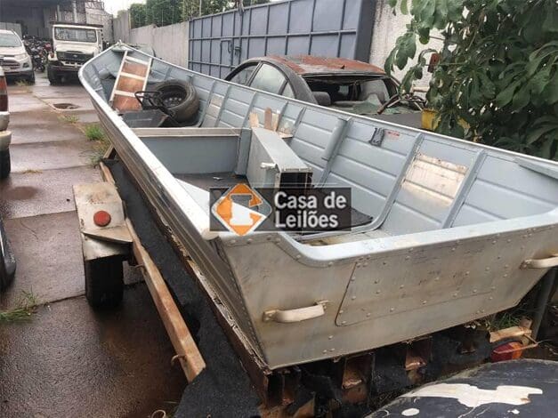 barco-leilao-veiculos-oportunidade-investir-renda-extra