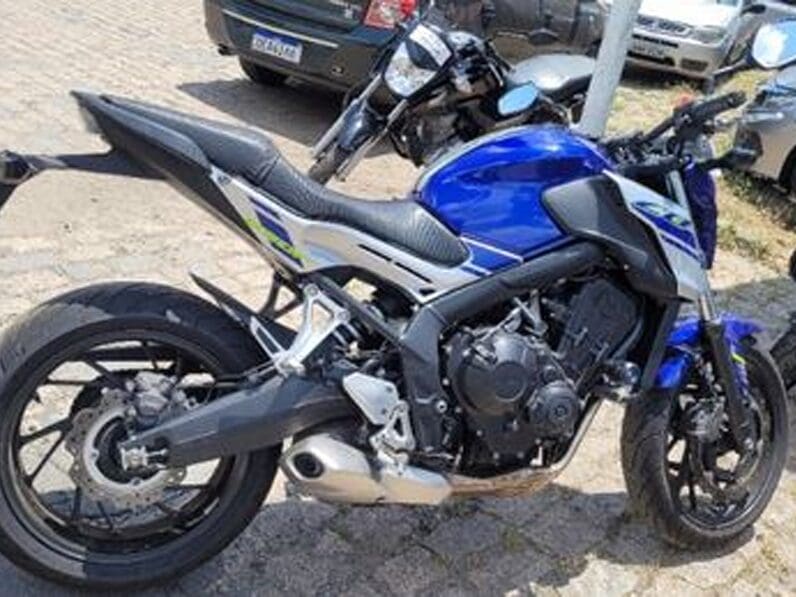 2 honda-cb-leilao-veiculos-motos-oportunidade-investimento-renda-extra