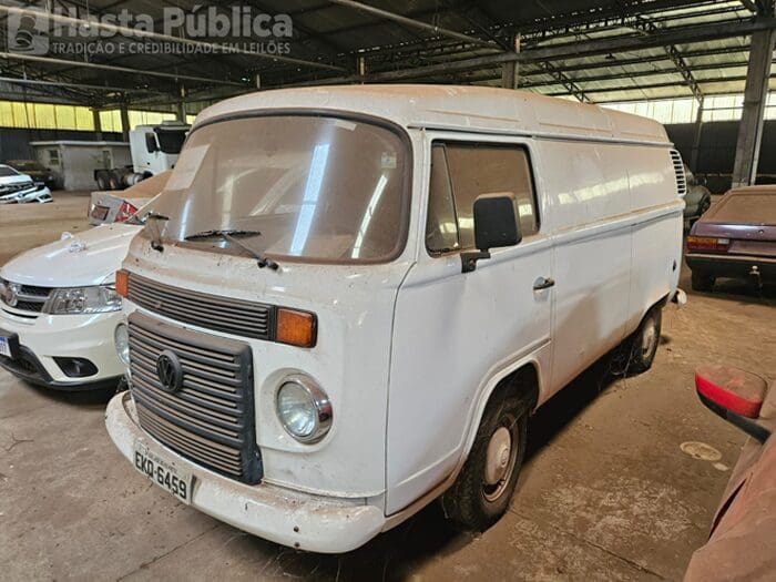 2 kombi-leilao-veiculos-oportunidade-investir-renda-extra