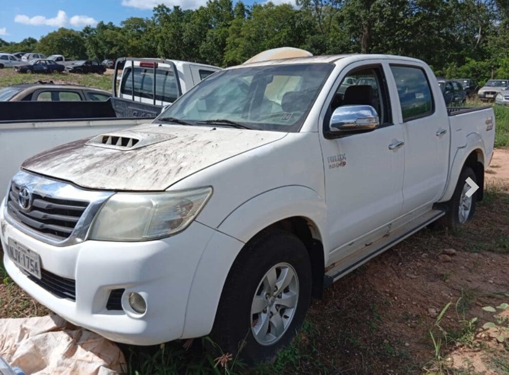 hilux-leilao-veiculos-oportunidade-investir-renda-extra