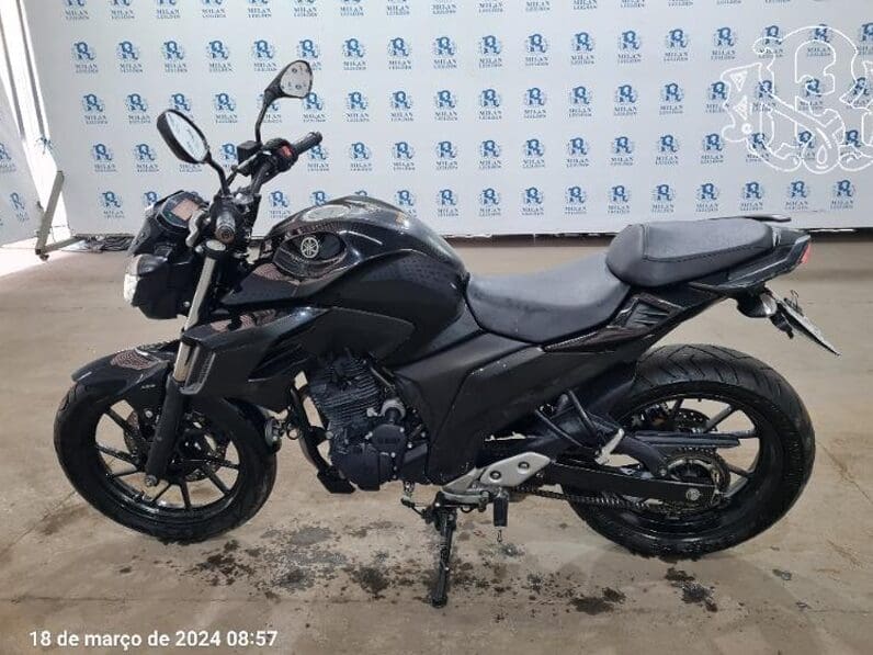 5 yamaha-fazer-leilao-veiculos-motos-oportunidade-investimento-renda-extra