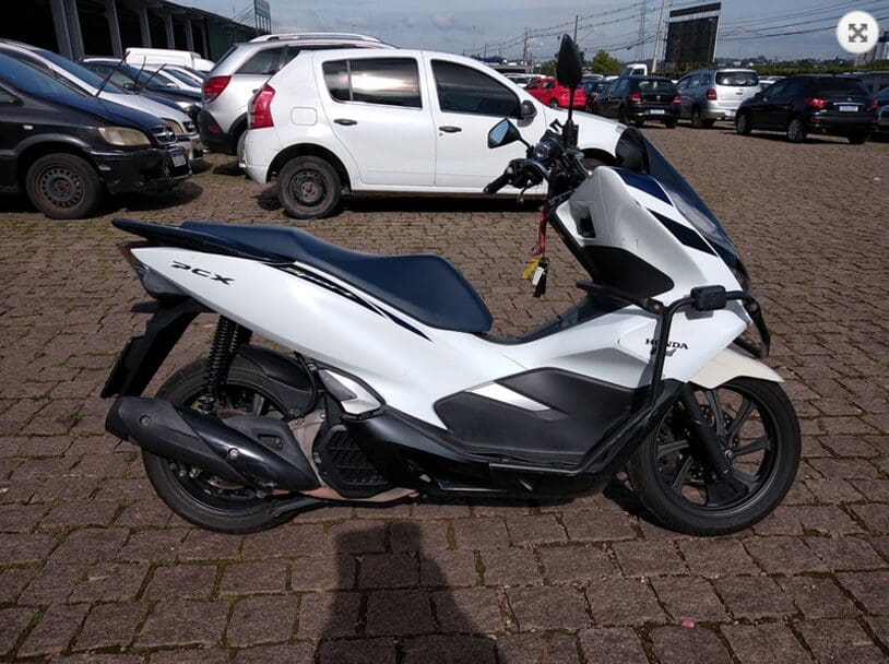 6 moto-honda-pcx-leilao-veiculos-oportunidade-investir-renda-extra