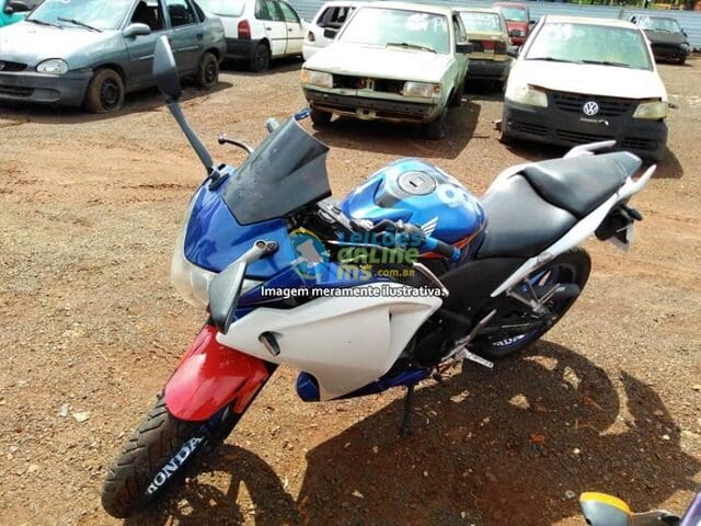 honda-cbr-leilao-motos-oportunidade-investir-renda-extra