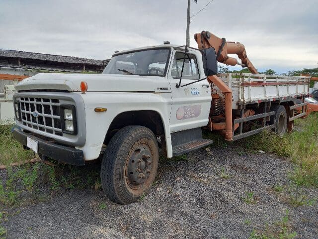 ford-f1100-leilao-veiculos-oportunidade-investir-renda-extra